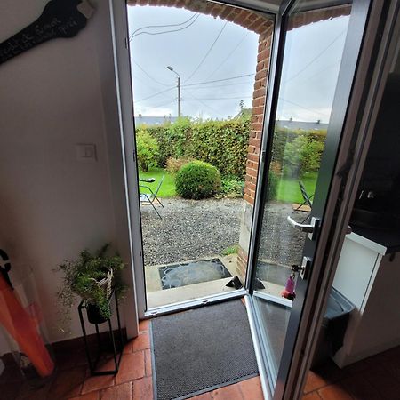 Studio Bienvenue Du Cote De Chez Nous Avec Jardin Privatif Wignehies Luaran gambar