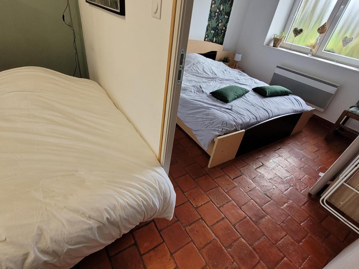 Studio Bienvenue Du Cote De Chez Nous Avec Jardin Privatif Wignehies Luaran gambar