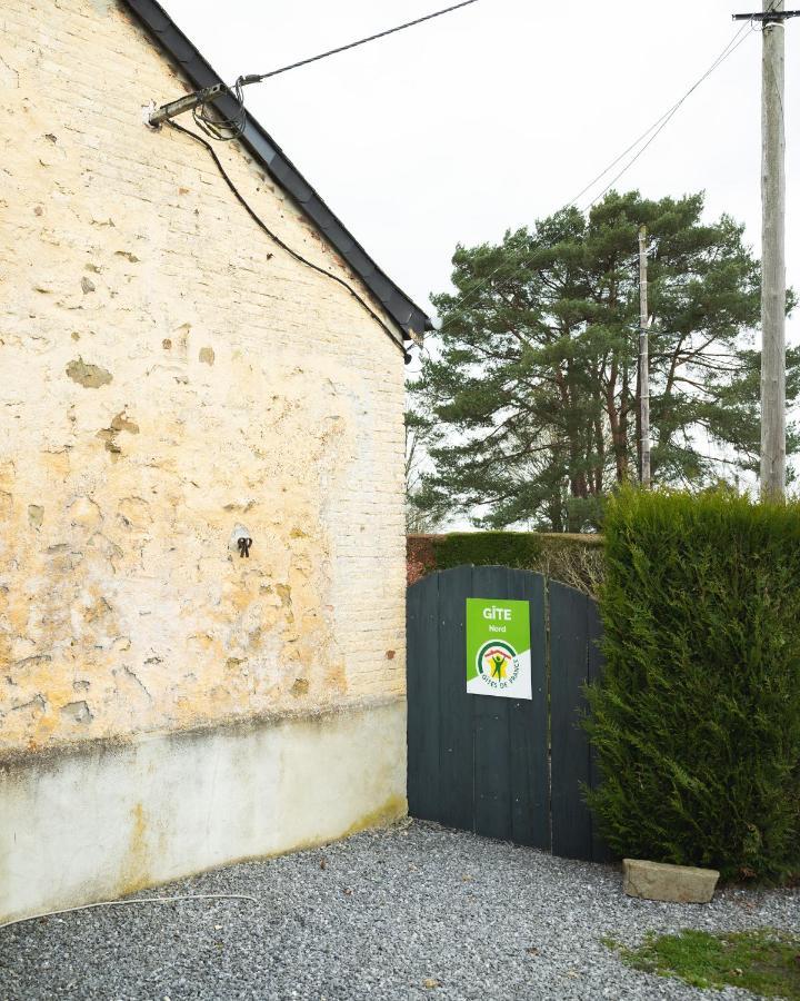 Studio Bienvenue Du Cote De Chez Nous Avec Jardin Privatif Wignehies Luaran gambar
